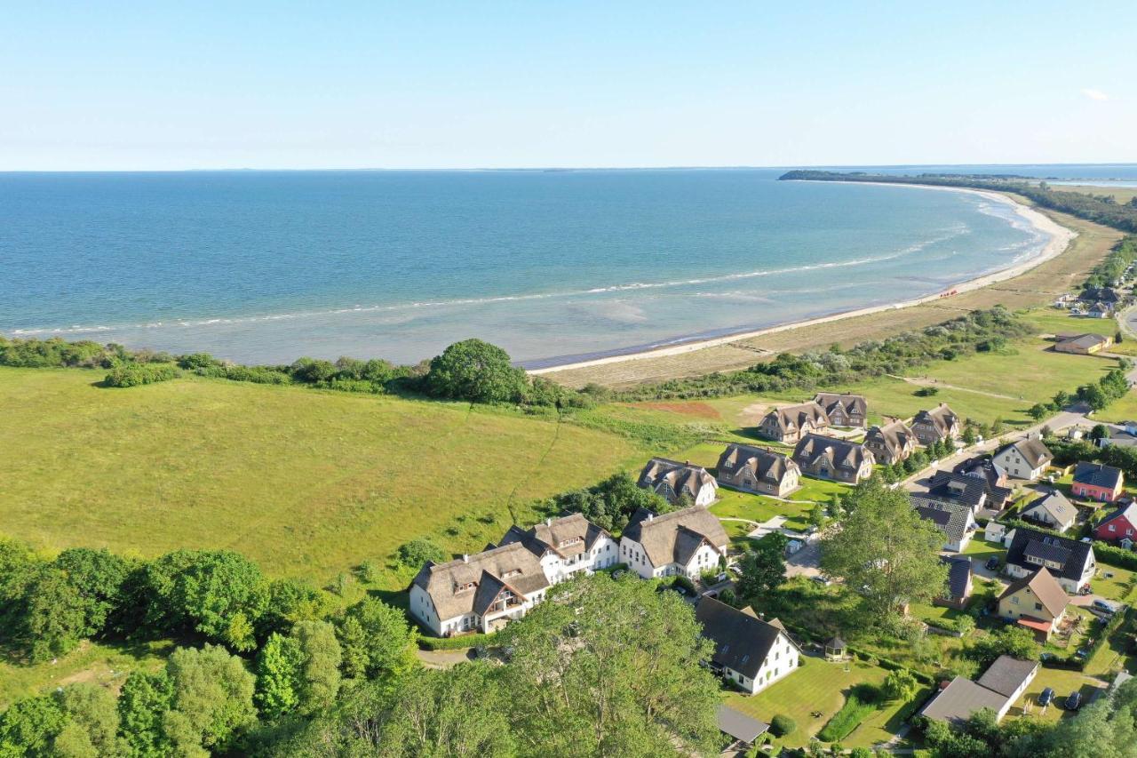 Strandnah Mit Balkon, Gratis Nutzung Vom Ahoi Erlebnisbad Und Sauna In Sellin - Strandhaus Moenchgut Fewo21 Lobbe Exteriör bild